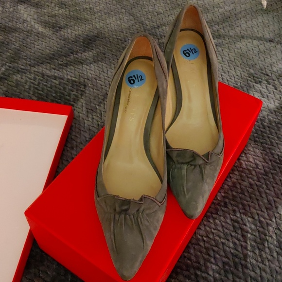 Talbots grey suede shoes - Picture 3 of 4